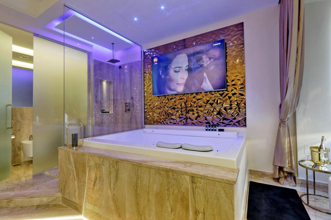 Spanish Hills Collection Luxury Suites & Jacuzzi Roma Exterior foto